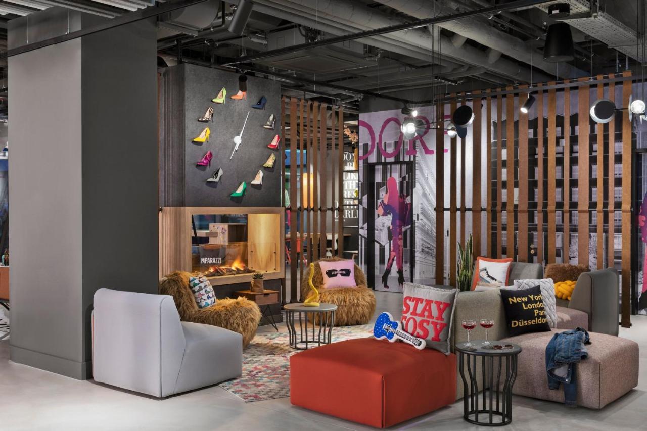 Moxy Duesseldorf City מראה חיצוני תמונה